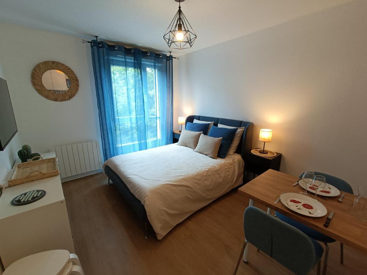 Cosy Neuf + Lit Bebe A 4 Minutes Rer A Apartment *