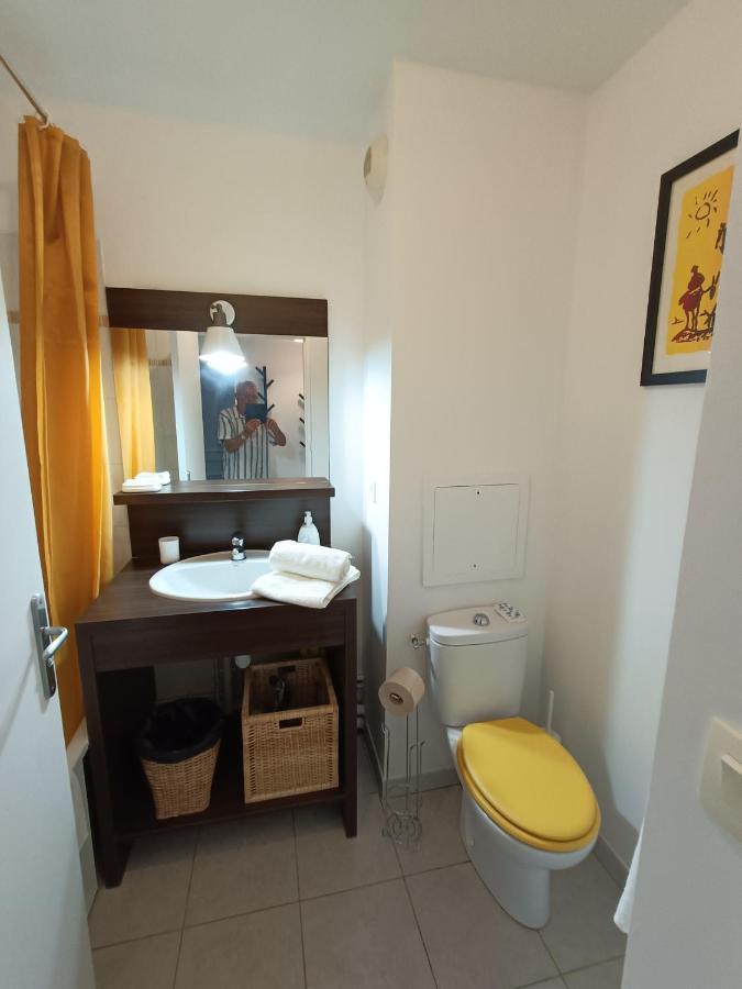Apartment Cosy Neuf + Lit Bebe A 4 Minutes Rer A