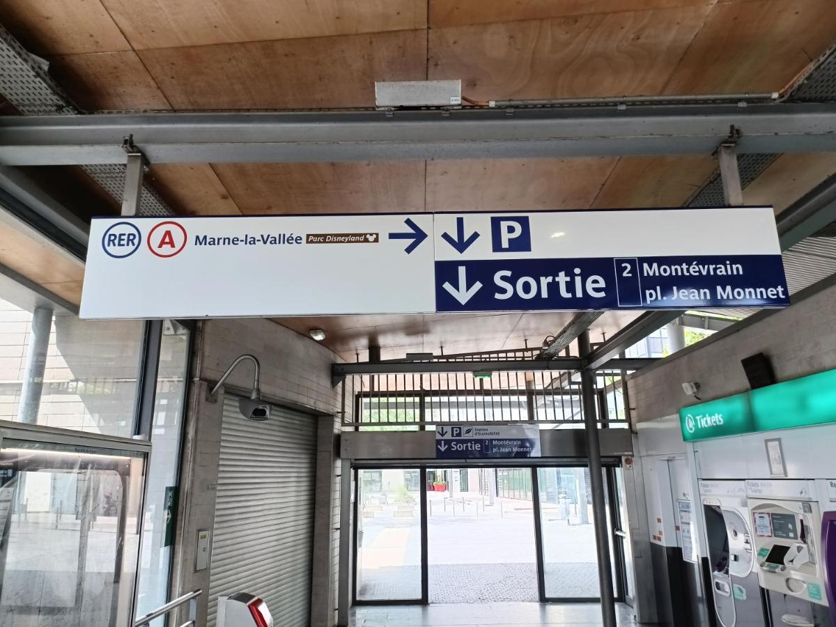 Apartment Cosy Neuf + Lit Bebe A 4 Minutes Rer A Montevrain